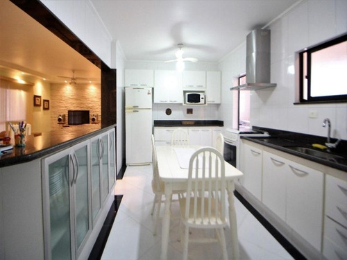 Imagem 26 de 29 de Praia Das Pitangueiras- Guarujá - 4 Suítes - 2 Vagas - Lazer - Ap4190 - 34711077