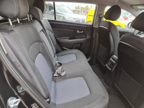 Kia Sportage Lx 2.0 At 2015