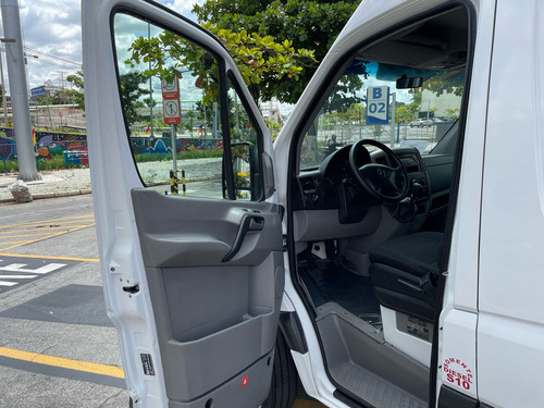 Mercedes-Benz Sprinter Furgão 2.2 Cdi 415 Longo Teto Alto 10,5m3 5p