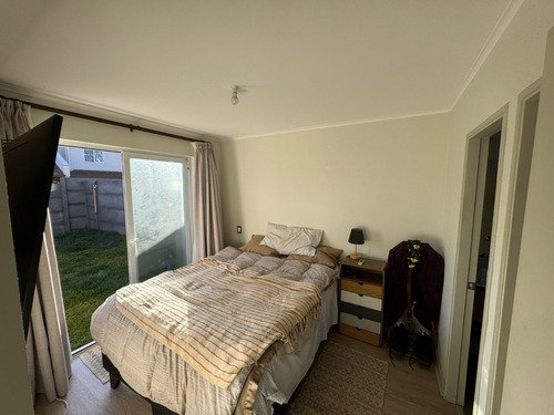 Arrienda Su Dueño Sin Comisión, Casa En Condo Como Nueva.