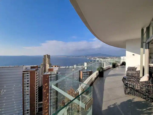 Oportunidad De Departamento En Venta De 2 Dorm. En Concón
