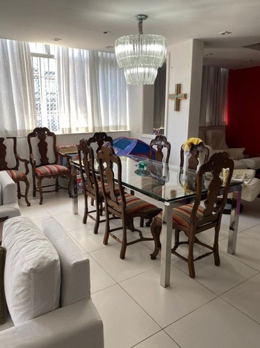 Imagem 6 de 28 de Leme Av.atlantica, Cobertura Duplex 235m2 Salões 4 Quartos Suite Varanda, Dependencias 2 Vagas Escritura, Reformado. - Co0765