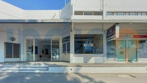 Local En Renta En Plaza Jurica