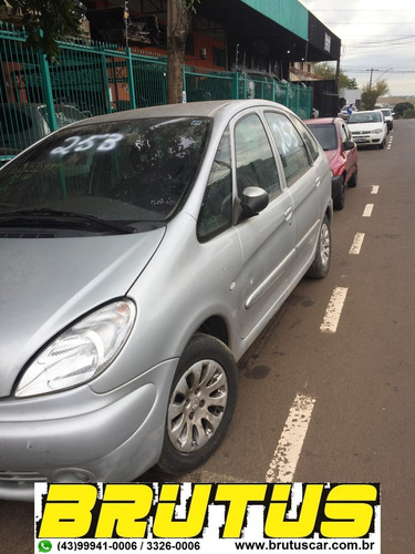 Imagem 2 de 10 de Citroen Xsara Picasso 2.0 16v 2004