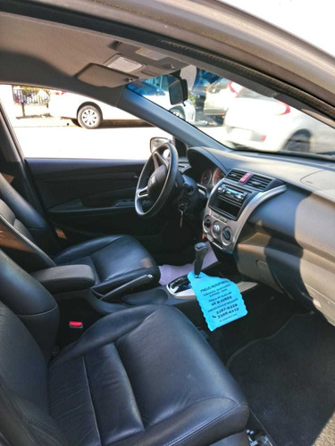 Honda City Sedan Dx Automático Flex 1.5 16v - Carro Prata
