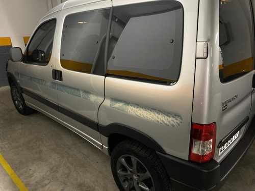 Imagen 4 de 5 de Peugeot Partner Patagónica 2021 1.6 Hdi Vtc Plus 92