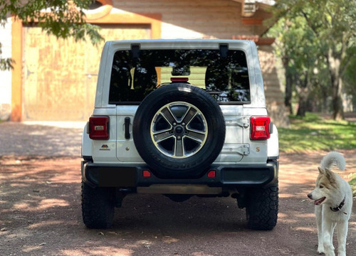 Jeep Wrangler 3.7 Unlimited Sahara 3.6 4x4 At