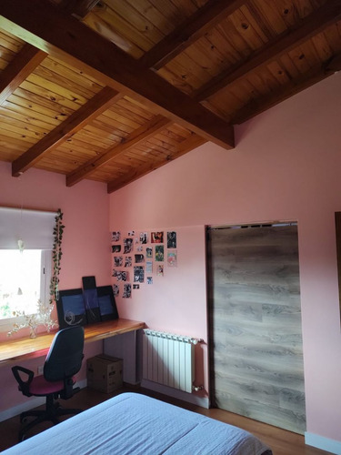 Casa De 4 Dorm. En Venta Barrio Gamma Neuquén