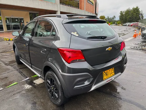Chevrolet Onix (fl) Activ Mt 1400cc 5p 2ab Abs