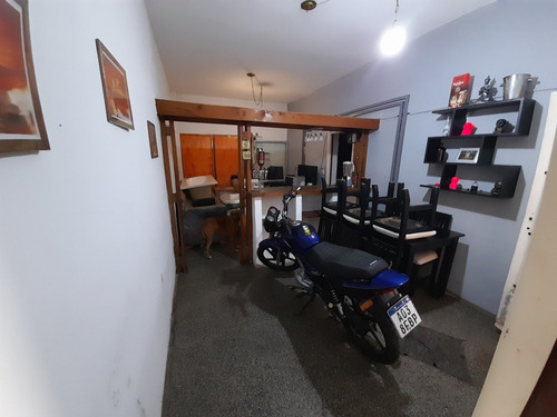 Imagen 4 de 30 de Chalet De 5 Ambientes - Genova Y Cuba