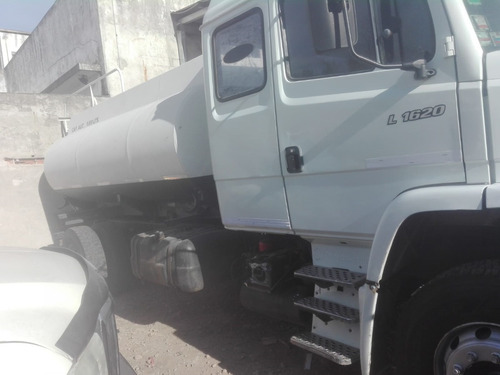 Imagen 15 de 17 de Mercedes Benz 1620 L Cabina Dormitorio Sin Tanque 2002