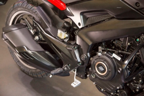 Imagen 13 de 20 de Bajaj Dominar 250