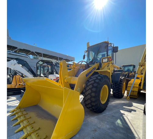Pala Cargadora Komatsu Wa320