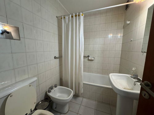 Departamento 2 Ambientes Con Balcon- Excelente Ubicacion