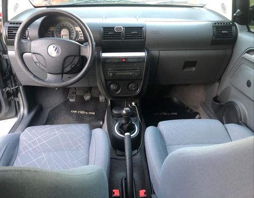 Imagen 13 de 14 de Volkswagen Suran 2006 1.6 I Comfortline 60a