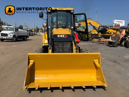 Retroexcavadora Cat 424