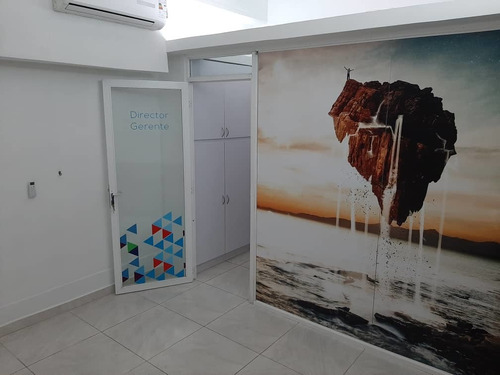 Imagen 6 de 10 de Local Comercial Cc Club De Campo