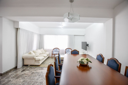 Imagen 21 de 30 de Casa 6 Dormitorios En Venta La Plata Pza Malvinas