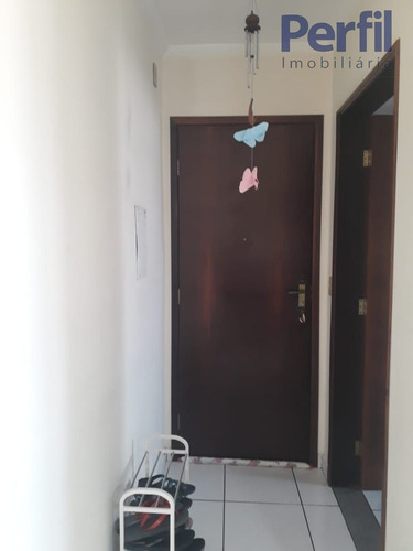 Imagem 5 de 11 de Apartamentos - 3 Dormitórios - 2010
