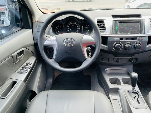 Imagem 10 de 14 de Toyota Hilux Cd Sr 2.7 Branco 2014