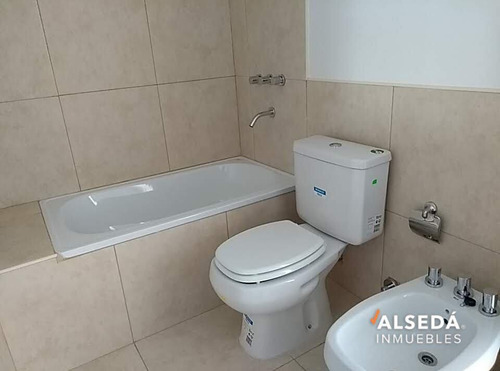 Imagen 8 de 21 de Ov Lagos 1200 - Departamento 1 Dormitorio - Centro - Edificio Cuarzo