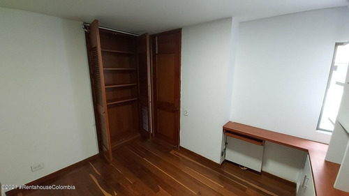 Imagen 12 de 14 de Apartamento En Los Rosales 22-1371