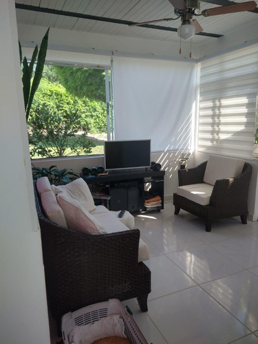 Imagen 4 de 16 de Excelente Casa De 196m2 En Condominio
