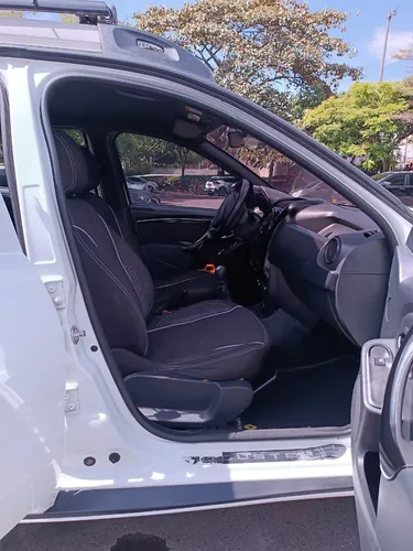 Renault Duster Oroch 2.0 Intens 4X4
