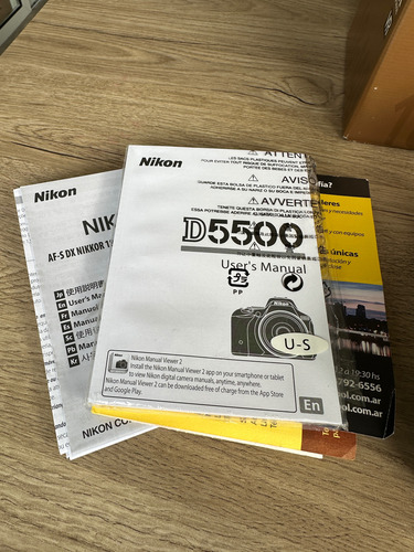 Cámara Nikon D5500 + Lente Zoom 18x140 + Accesorios Negro (Usado)