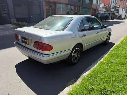 Mercedes-Benz Clase E 3.2 W210