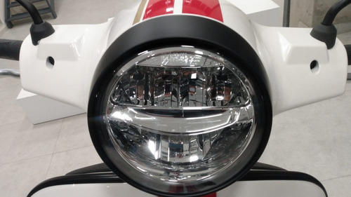 Imagen 23 de 24 de Vespa Gts 300 Super Racing Sixties - Palermo Bikes -