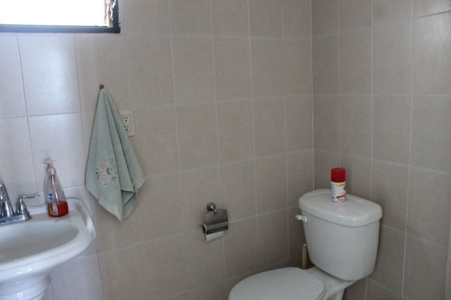 Imagen 10 de 30 de Magnifica Casa A Orilla Del Lago De Tequesquitengo