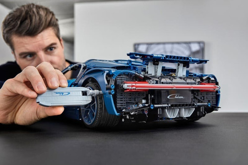 Lego 42083 Technic Bugatti Chiron