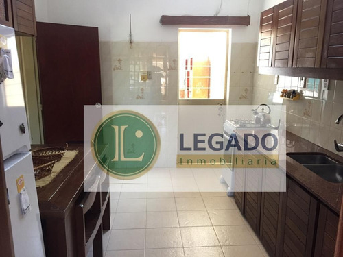 Casa En Venta En Atlántida, Excelente Ubicación.-