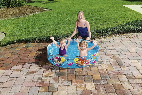 Imagen 7 de 10 de Pileta Orcas Y Tiburones Rigida 122cm 55028 Bestway Edu