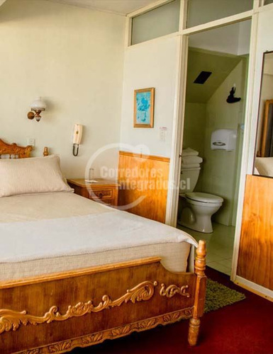 Casa En Venta De 14 Dorm. En Coquimbo