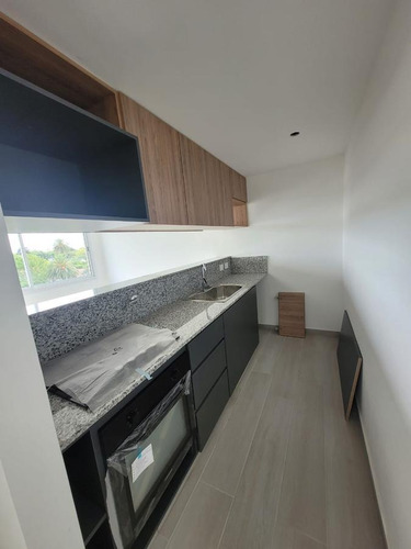 Imagen 13 de 25 de Departamento 2 Ambientes En Venta - Olivos