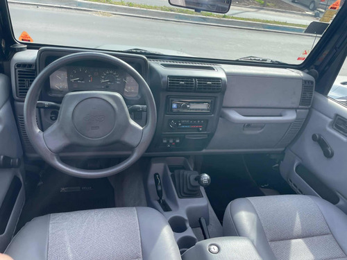 Imagen 13 de 16 de Jeep Wrangler 1998 4.0 Hard Top
