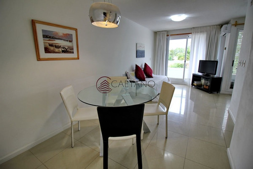 Imagen 5 de 19 de Apartamento 1 Dormitorio En Alquiler Temporal En Punta Del Este - Punta Del Este Roosevelt