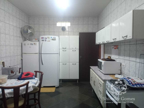 Imagem 11 de 14 de 1.150 M², 03 Dormitórios, Salão, Área Gourmet E Piscina !!