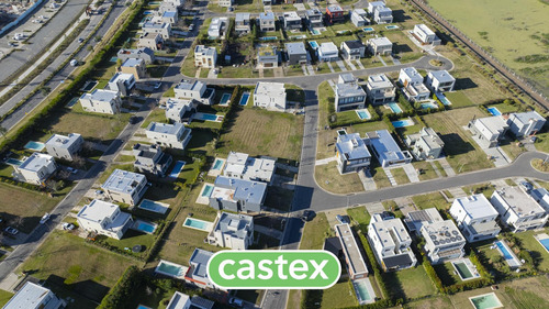 Lote En Venta En Araucarias, Puertos