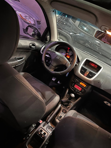 Peugeot 207 1.6 Feline 106cv