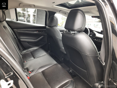 Imagen 14 de 15 de Mazda 3 Sedan 2.5 I Grand Touring 2020