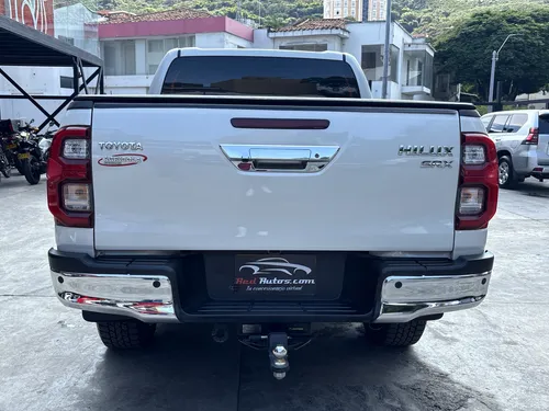 Toyota Hilux 4.0l Tp 4000cc 4x4 7ab Tc R17