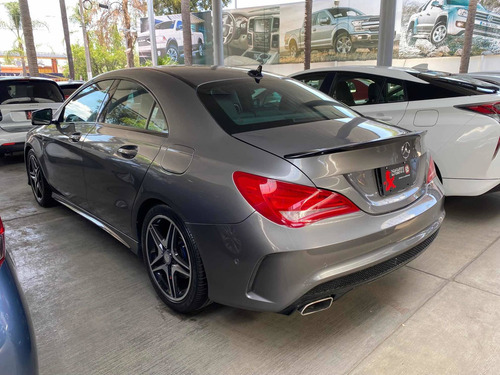 Imagen 4 de 11 de Mercedes-benz Clase Cla 2.0 250 Cgi Sport At 2016