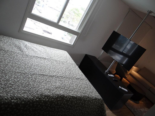 Imagem 8 de 23 de Lindo Apartamento, 61m2, 01 Dormitorio Com Suite E Lavabo, Sacada Envidracada, Vista Para Ponte Estaiada. Totalmente Mobiliado Com Cama, Eletodomestic - Ap15256
