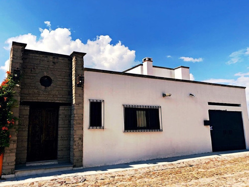 Imagen 1 de 13 de Renta Casa En San Javier Amueblada 3 Recamara 4 Baño Factura