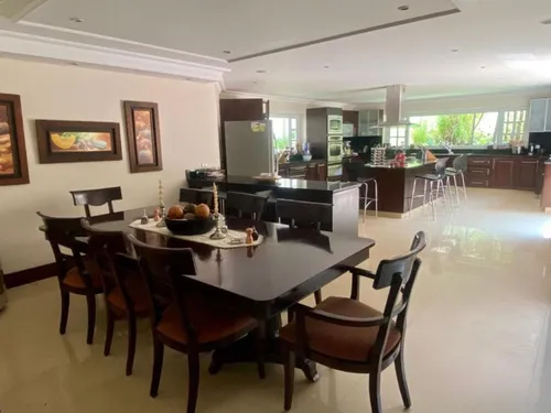 Casa En Arriendo/venta En Usaquén. Cod V12049
