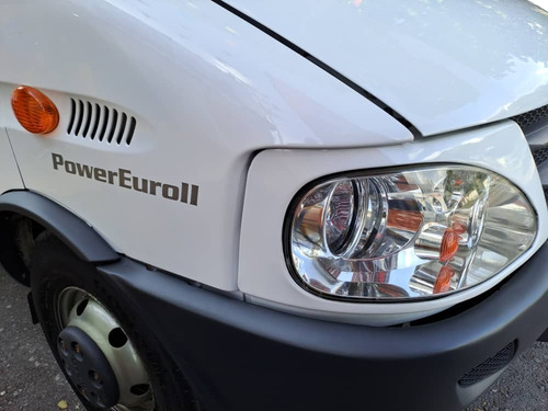 Imagen 9 de 16 de Iveco Power Dayli