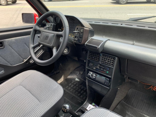 Imagem 10 de 15 de Fiat Uno 1.6r